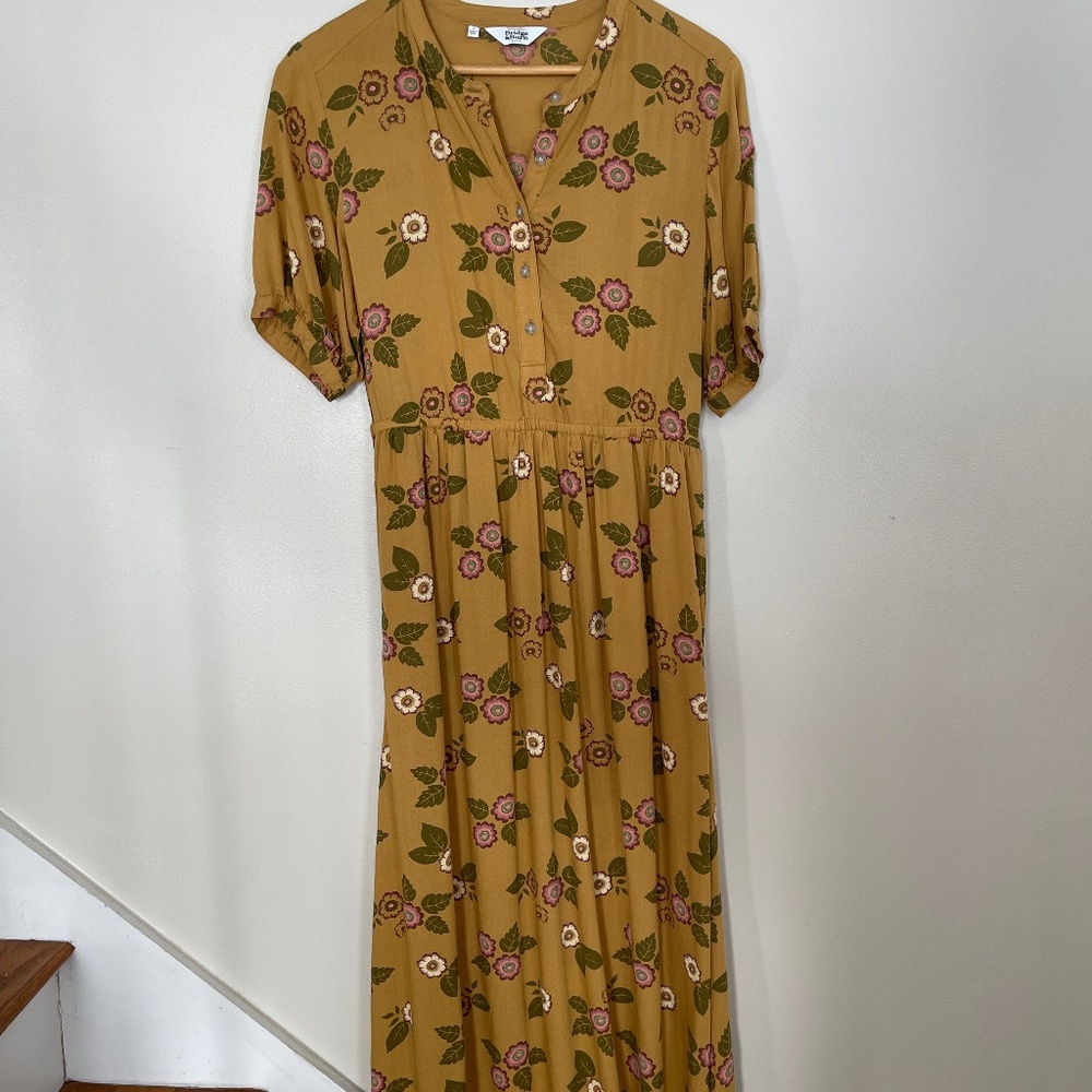 Bridge and Burn Sustainable Fashion Spring Dress S